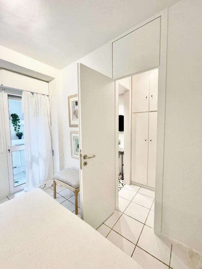 Apartament Vouliagmeni'S Secret Garden Near The Sea Ateny Zewnętrze zdjęcie