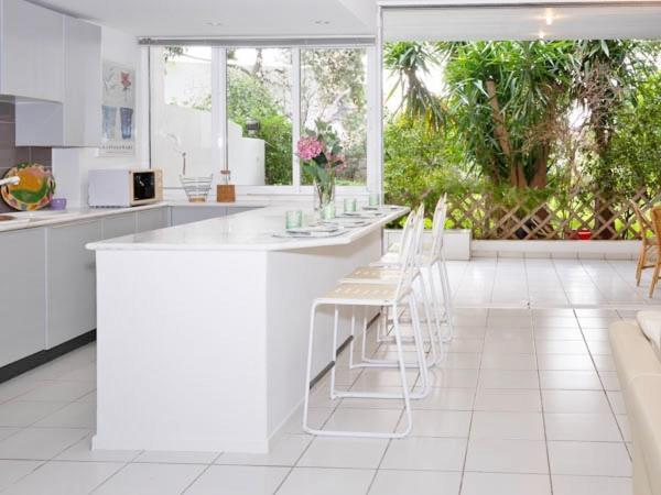 Apartament Vouliagmeni'S Secret Garden Near The Sea Ateny Zewnętrze zdjęcie