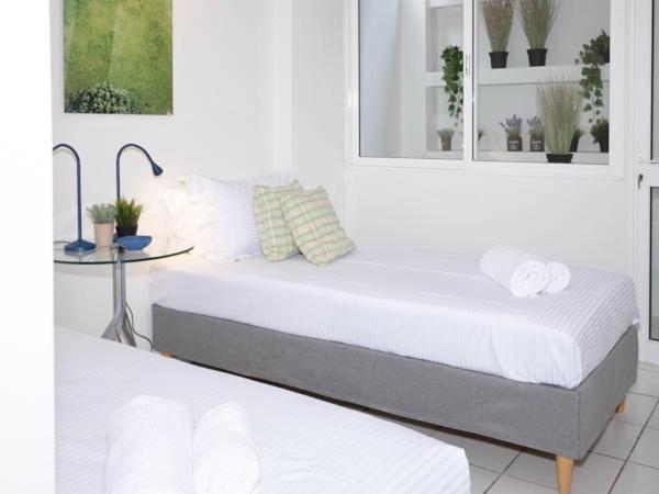 Apartament Vouliagmeni'S Secret Garden Near The Sea Ateny Zewnętrze zdjęcie