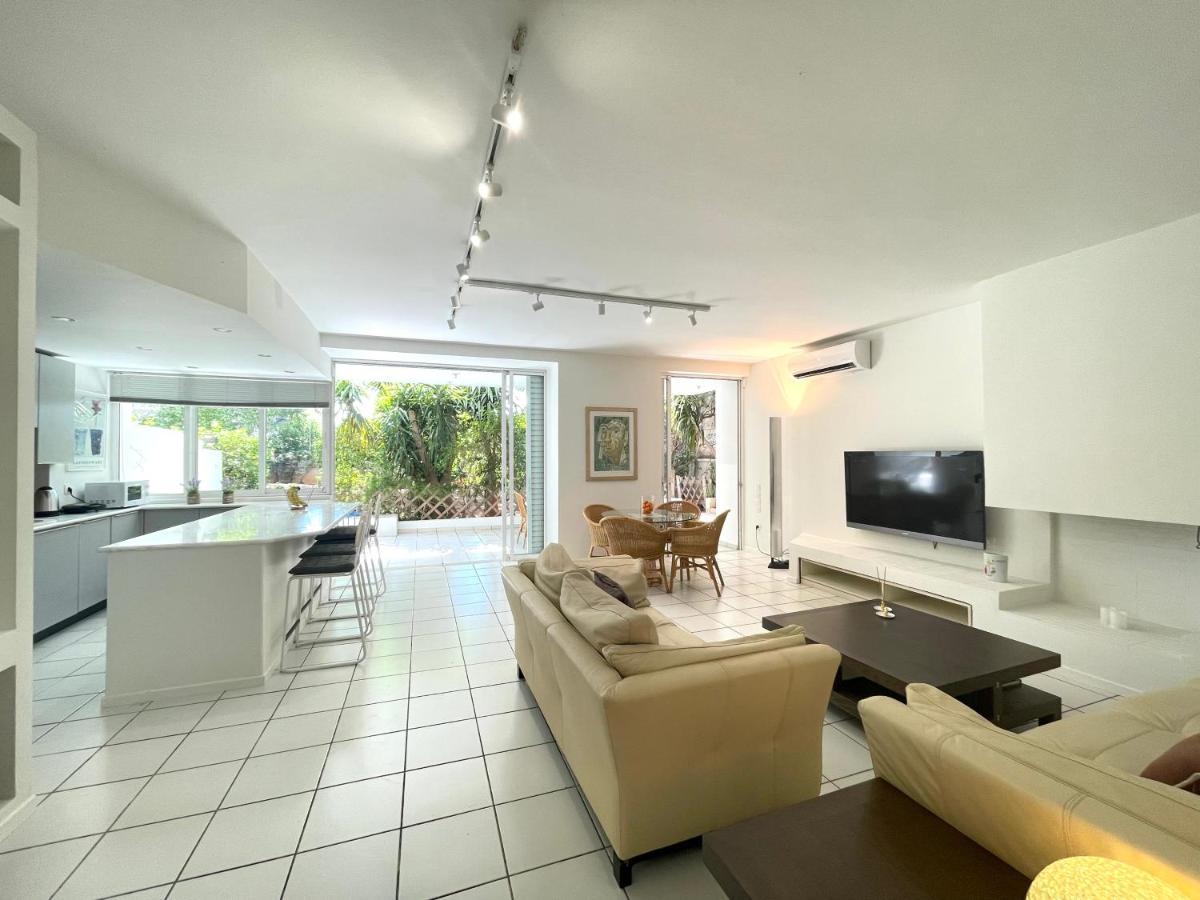 Apartament Vouliagmeni'S Secret Garden Near The Sea Ateny Zewnętrze zdjęcie